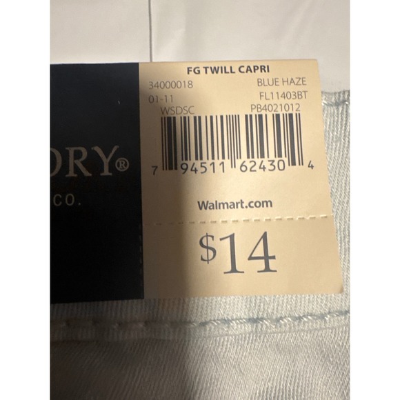 NWT Faded Glory Twill Capri Pants Blue Haze Floral Lined Womens Size 10 - Picture 4 of 5